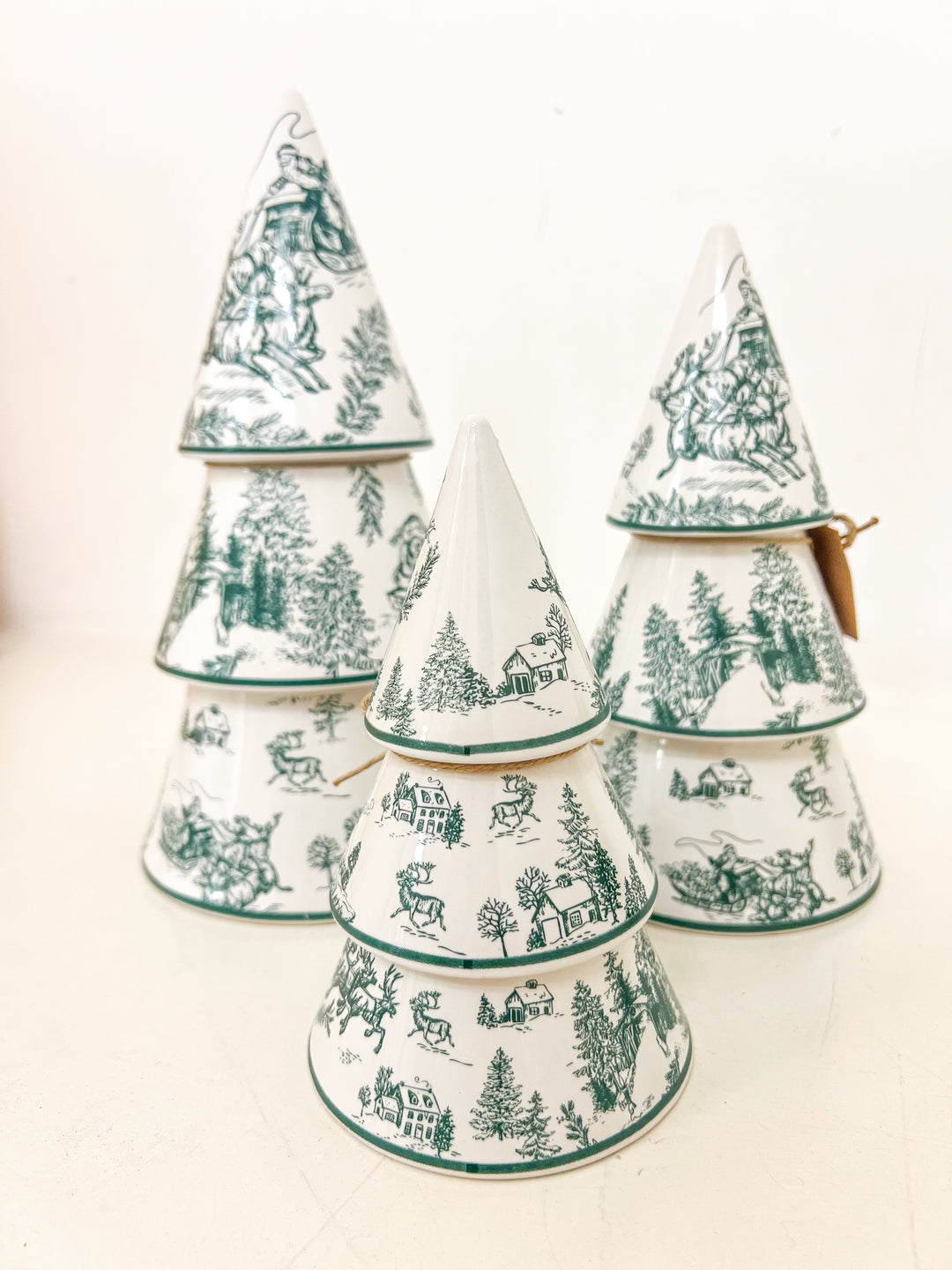 Large Green Toile Tree