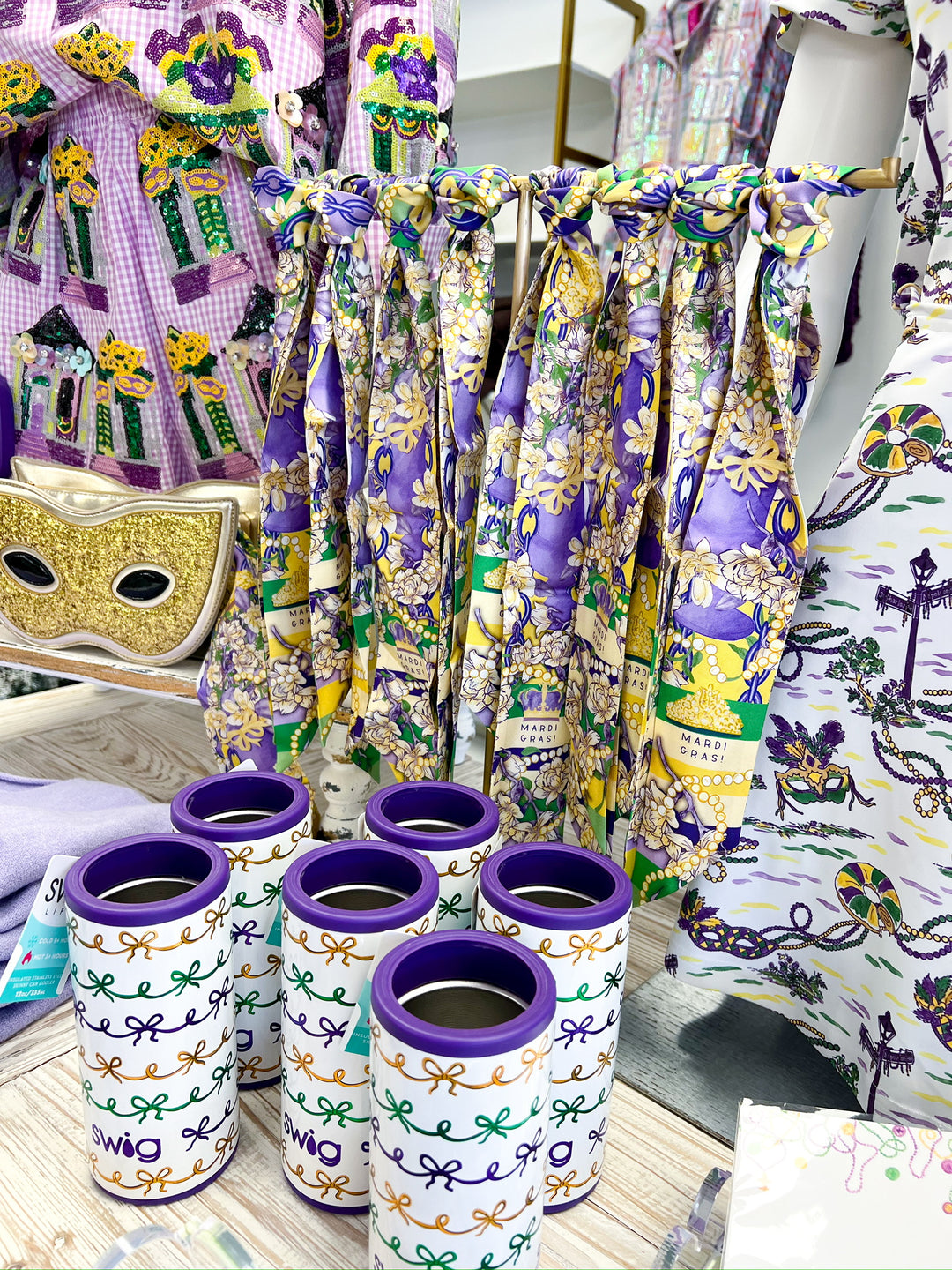 Mardi Party Heirloom Scarflette