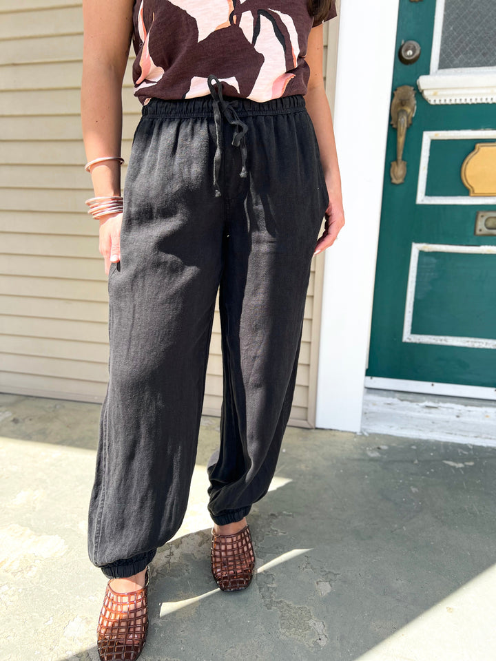 Black Melody Linen Balloon Pants