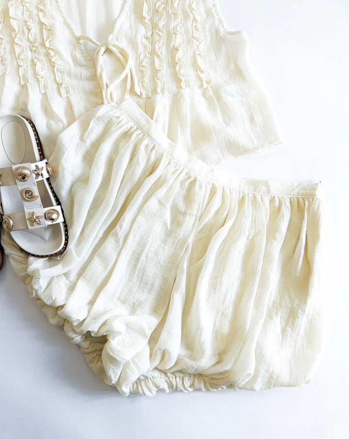 Cream Daydreamer Bubble Shorts