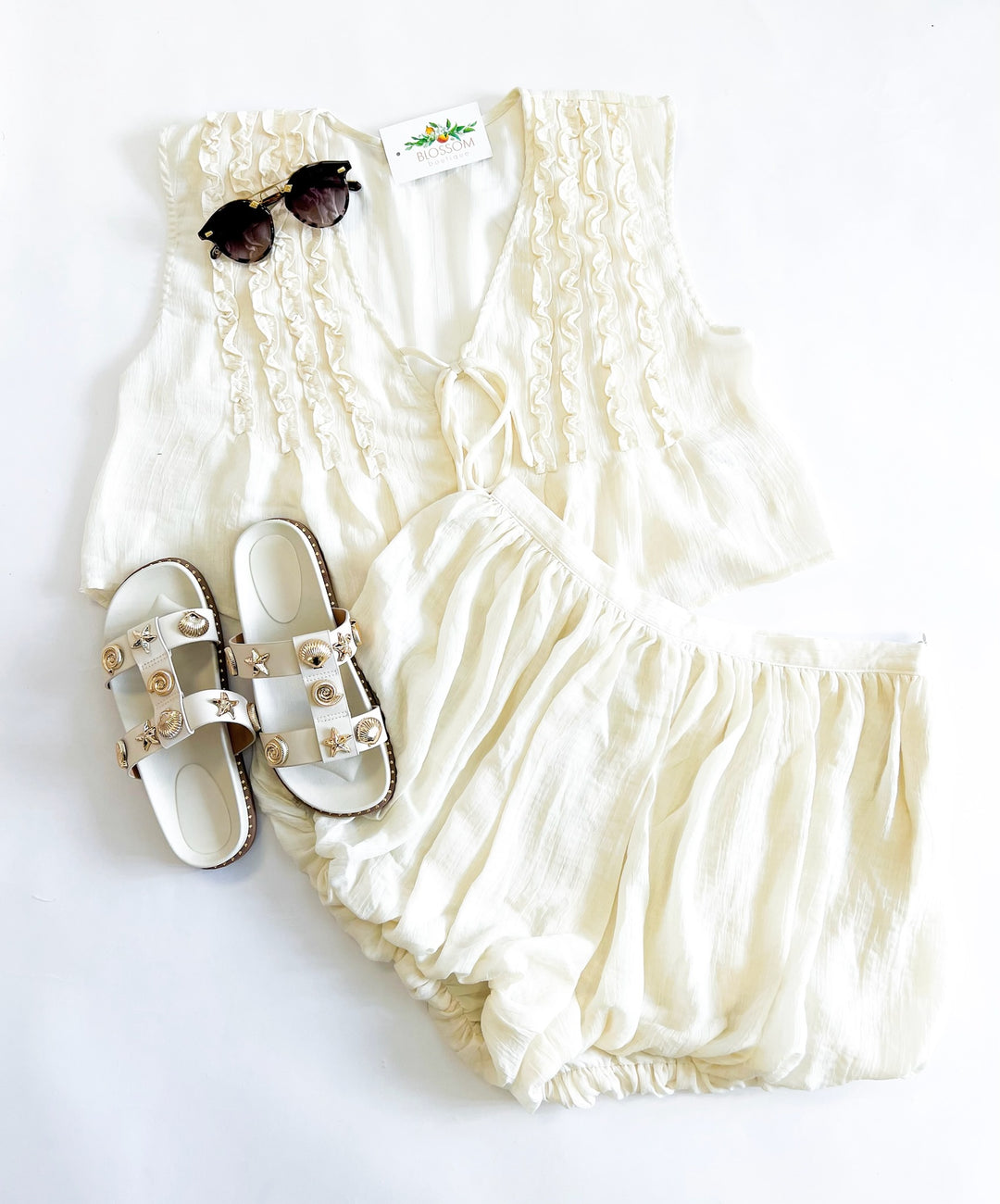 Cream Daydreamer Bubble Shorts