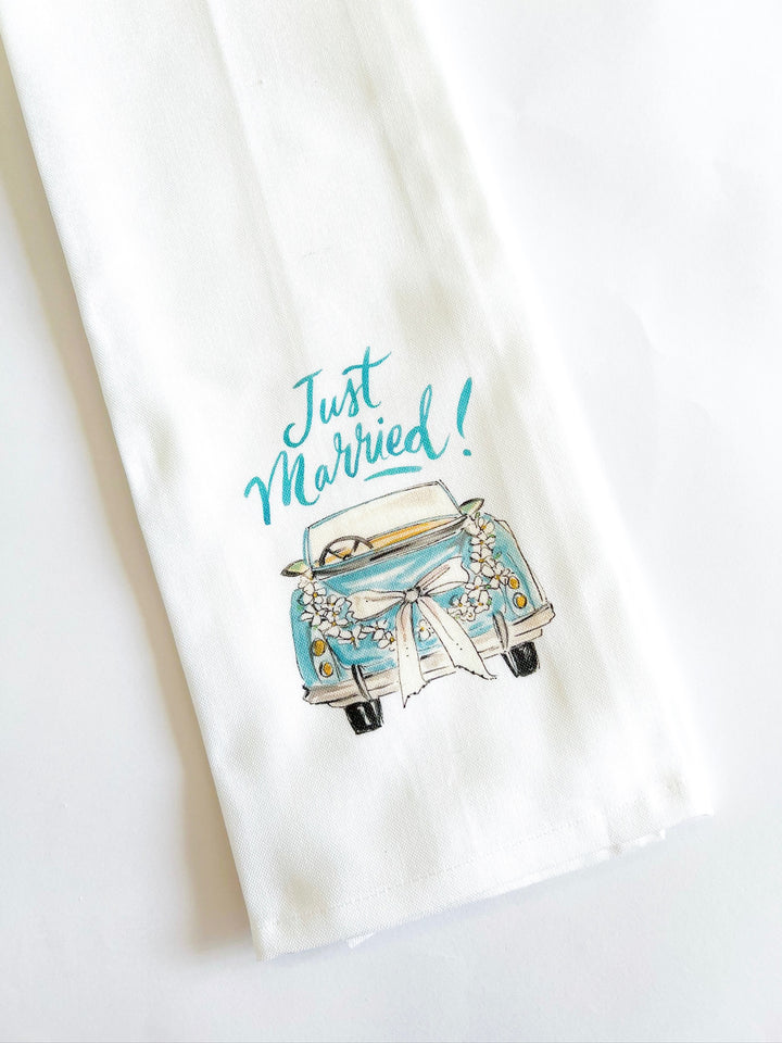 Just Married! Car w/ Bow & Flowers Kitchen Towel