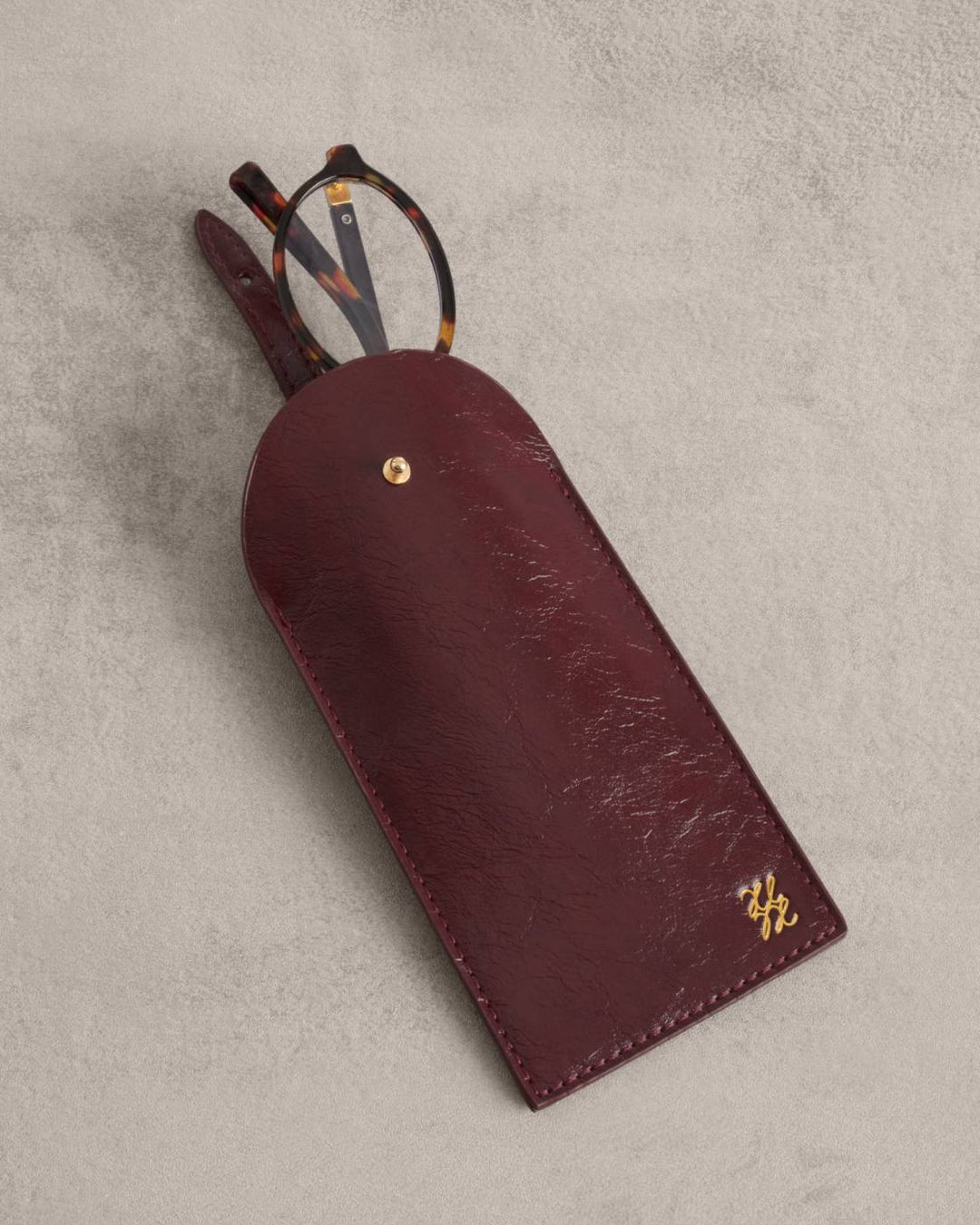 Cherry Patent Crackle Glasses Sleeve