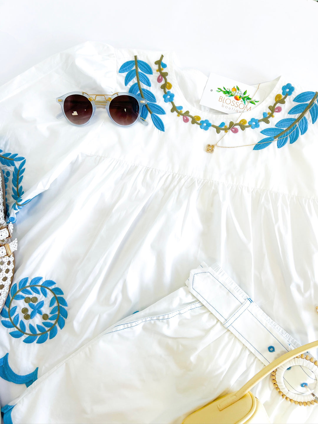 Coastal Blue Vine Short Set