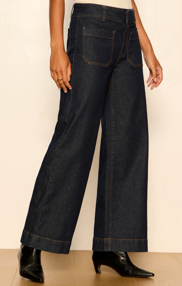 Too Much Chelsea Wide Leg Crop